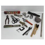 Level, Wrench(2) Scissors