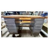 Metal Workbench w/ Drawers