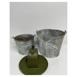 Galvanized Metal Buckets (2), Plastic Topper