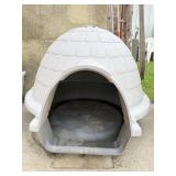 Igloo Style Dog House