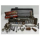Metal Sockets, Open End Wrenches,Extension Bars