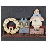 Red Plate shelf with hooks