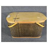 Large Picnic Basket with cups and plates