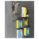 Assorted sized heavy duty staples