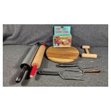Caravan Spinning Serving Tray, Rolling Pins,Slicer