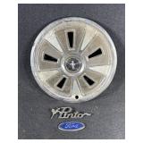 Pinto hub cap and emblem, Ford emblem