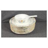 Vignaud Limoges Dinner Plates(9),Corning Ware Pan