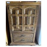 Wardrobe with 2 doors and shelves, 2 drawers on