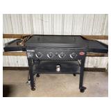 Char-Griller Flat Iron 4 Burner