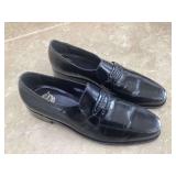 FLORSHEIM BLACK DRESS SHOES