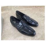 FLORSHEIM BLACK DRESS SHOES-SIZE 10