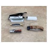 3 POCKET KNIVES