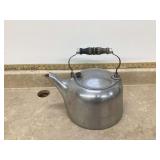 Durable sturdy tea kettle