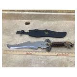 MACHETE KNIFE W SHEATH