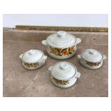 Set of 2 soup bowls with lids and matching tureen