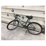 KENSINGTON WOMANS BICYCLE