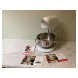 KITCHEN AID MIXER(WORKS) - APPLIANCES KITCHEN AID MIXER(WORKS) - APPLIANCES
