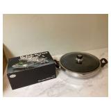 Condiment tray with lid Condiment tray with lid