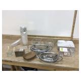 Food service accessories