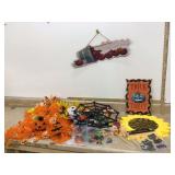 ORNAMENTS   HOLIDAY DECOR