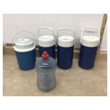 1 Ice chest2 Beverage chiller3 Hydration