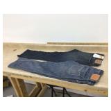 2 PAIR MENS LEVI JEANS