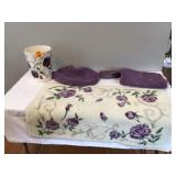 Coordinating bathroom accessories