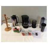 Coffee maker grinder carafe mugs - all functional