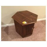 MID CENTURY MODERN FURNITURE