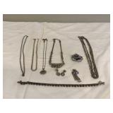 Elegant silver jewelry pieces