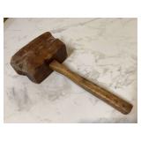 PRIMITIVE WOODEN MALLET - VINTAGE PRIMITIVE WOODEN MALLET - VINTAGE