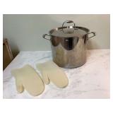16qt stainless steel stock pot with lid and silicone mitts 16qt stainless steel stock pot with lid and silicone mitts