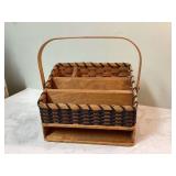 5-SLOT WOOD BOTTOM ORGANIZER BASKET 5-SLOT WOOD BOTTOM ORGANIZER BASKET