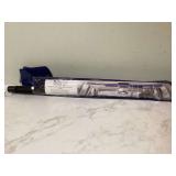 Versatile customizable car clothing rack Versatile customizable car clothing rack