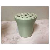 New 6 tall Easy Vase boxed New 6 tall Easy Vase boxed