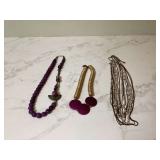 Various cheap decorative accessories Various cheap decorative accessories