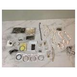 Fresh and varied fashion accessories Fresh and varied fashion accessories