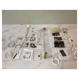 Fresh variety of fashion jewelry Fresh variety of fashion jewelry