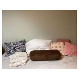 THROW PILLOWS AND BEDDING THROW PILLOWS AND BEDDING