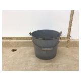 GRAY GRANITEWARE ENAMEL PAIL - VINTAGE GRAY GRANITEWARE ENAMEL PAIL - VINTAGE