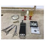 Collection of vintage shaving items Collection of vintage shaving items