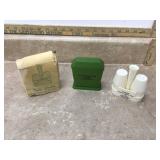 Avoca Michigan table caddies Evart Michigan salt and pepper set Avoca Michigan table caddies Evart Michigan salt and pepper set