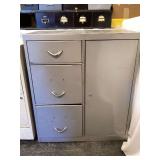 MID CENTURY MODERN FURNITURE - CABINET