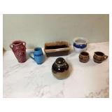 ASSORTED POTTERY PIECES
