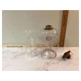 Vintage Hurricane Lamp - Mid Century Modern StyleThis antique hurricane lamp features sleek