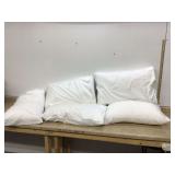 4 VERY NICE BED PILLOWS