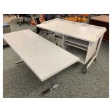 MID CENTURY MODERN FURNITURE - DESK MID CENTURY MODERN FURNITURE - DESK