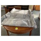 MID CENTURY MODERN FURNITURE - TABLE MID CENTURY MODERN FURNITURE - TABLE