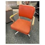 MID CENTURY MODERN FURNITURE - CHAIR MID CENTURY MODERN FURNITURE - CHAIR