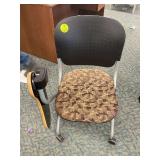 MID CENTURY MODERN FURNITURE - CHAIR MID CENTURY MODERN FURNITURE - CHAIR